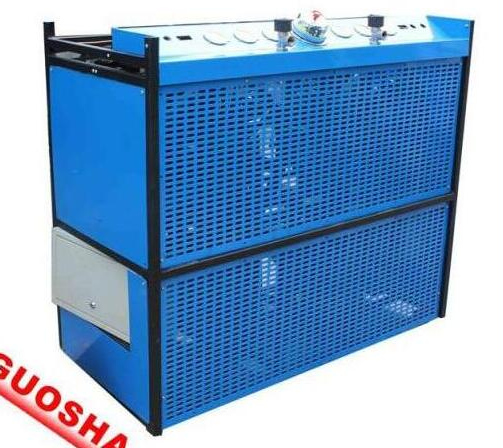 使用吹瓶空壓機(jī)時(shí)要注意的問題 壓縮機(jī)