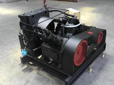 pet吹瓶空壓機漏油原因及解決辦法 pet吹瓶空壓機漏油